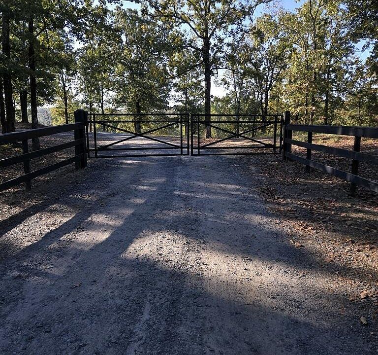 1st image of 0 Red Oak Dr