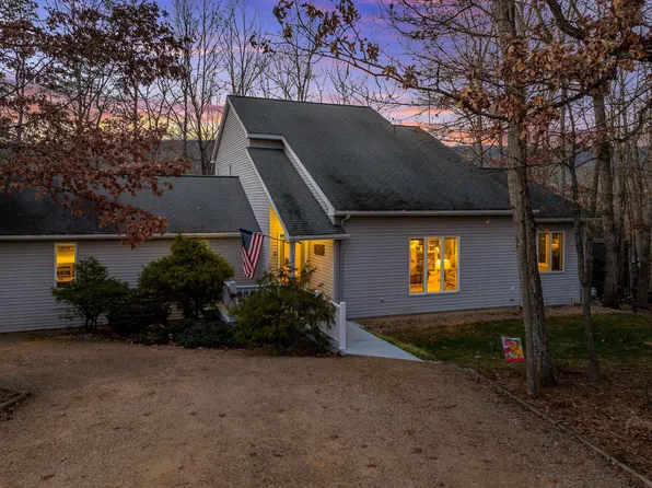 3073 Lanier Ln, McGaheysville, VA 22840