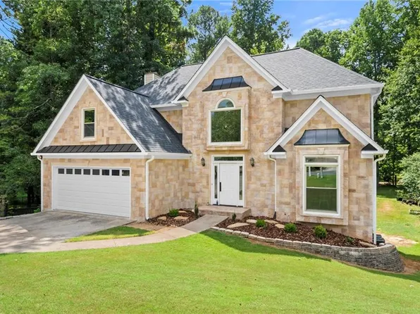 2061 Ursuline Way NW, Acworth, GA 30101