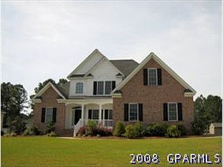 1st image of 558 Stillwater Dr