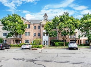 8 Zachary Way #8, Mount Arlington, NJ