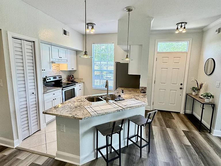 9024 Lake Chase Island Way #9024 — Photo 14
