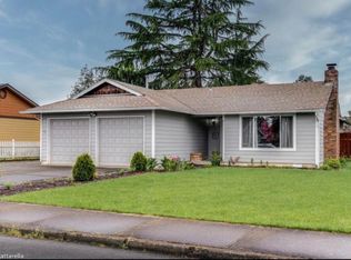 835 S Elm St, Canby, OR 97013