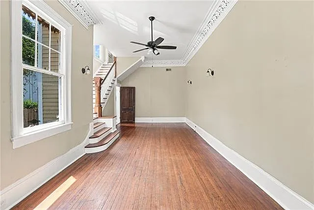 2 bed, 2.5 bath, 1800 sqft, $2,100 — Photo 2