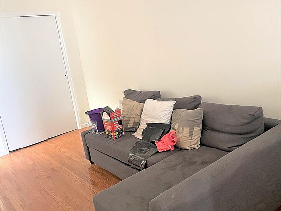 4th image of 82-17 Northern Blvd #1