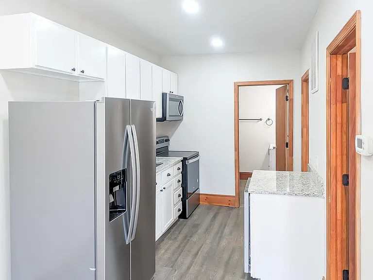 53 Madison Rd — Photo 4