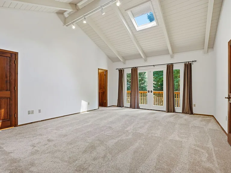 2561 Rolling Hills Ct — Photo 18