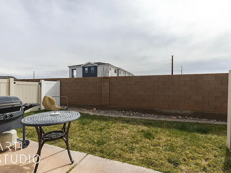 150 N 1100 E #60 — Photo 20