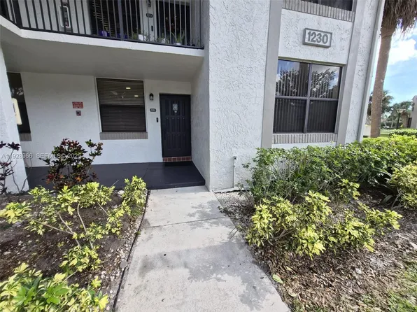 1230 S Military Trl APT 2015, Deerfield Beach, FL 33442