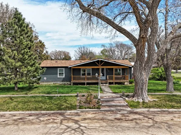 230 N Fulton St, Lenora, KS 67645