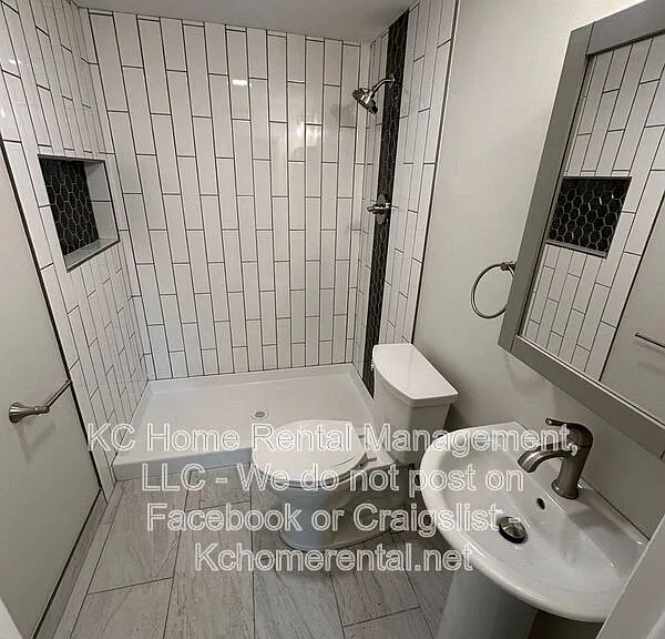5012 Powell Ave — Photo 26