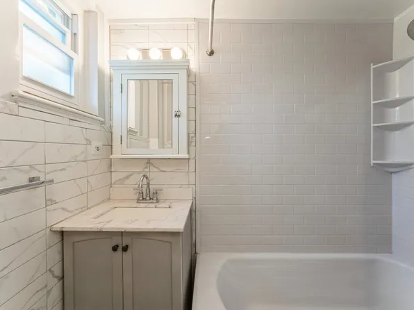 149-32 Union Turnpike image 12 of 17