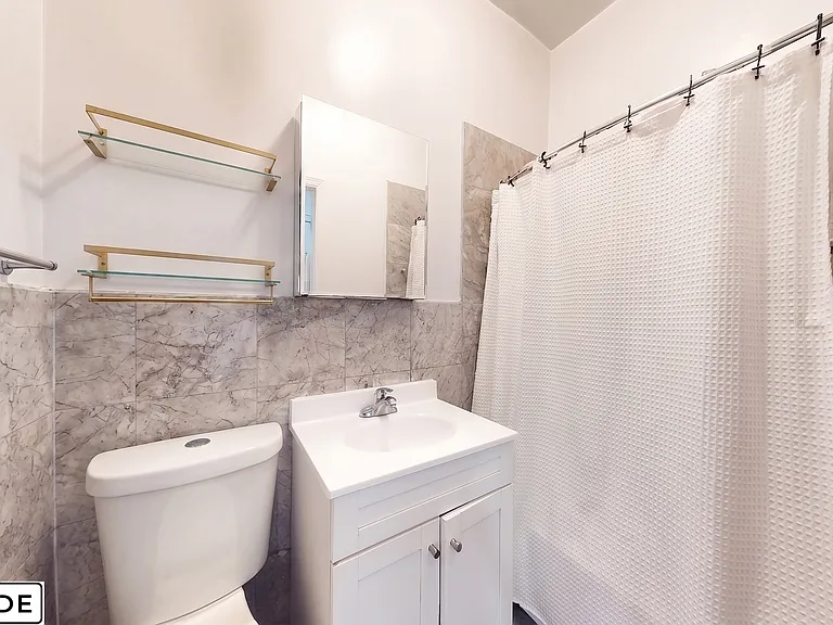170 Thompson St #16 — Photo 5
