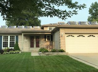 1427 Aberdeen St, Canton, MI 48187