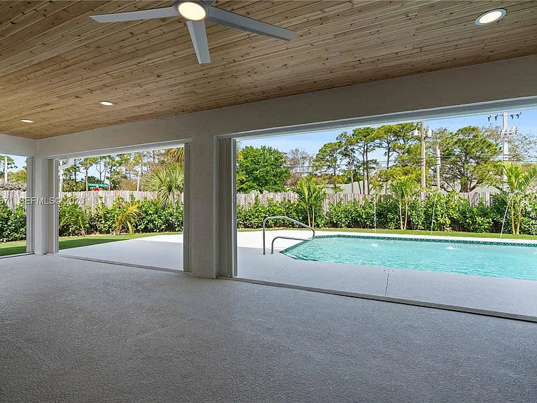 5923 Loxahatchee Pines Dr — Photo 57
