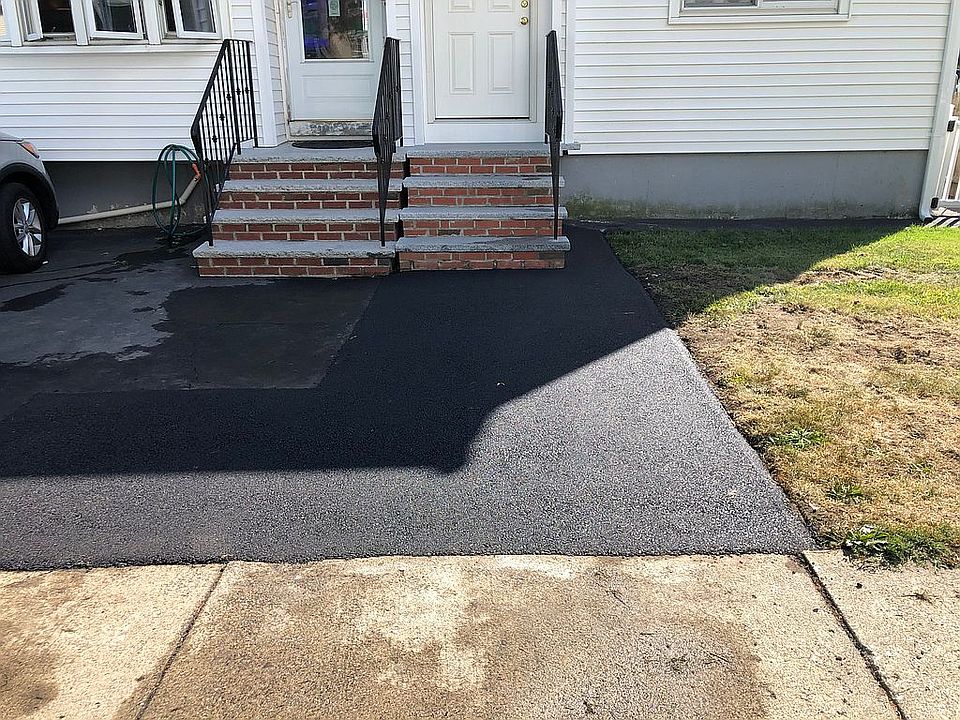 2nd image of 84 Mountain Ave