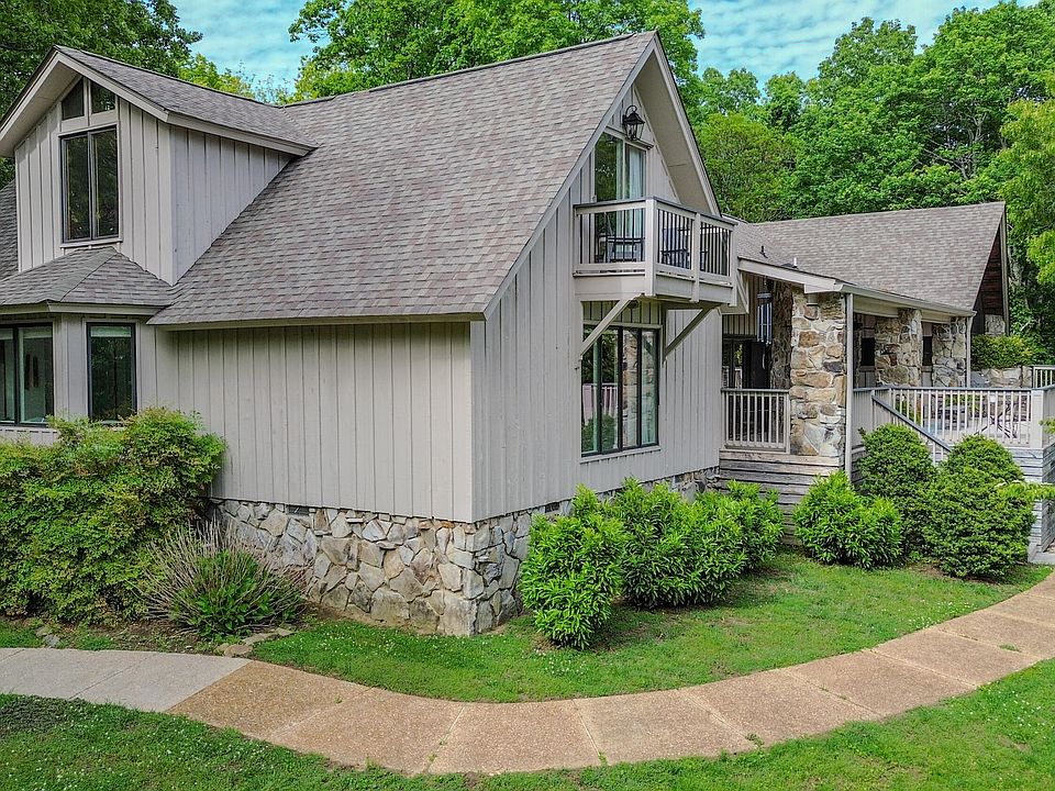 1st image of 2802 Kell Rd