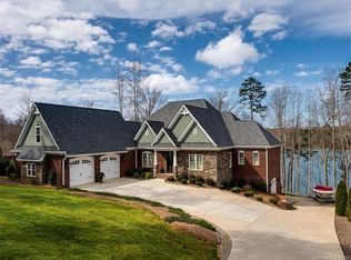 5206 Plantation Ridge Rd, Charlotte, NC 28214