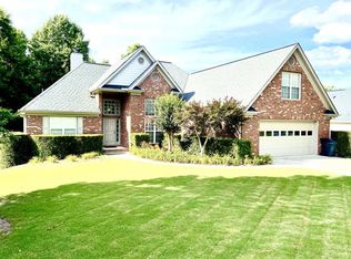 734 Willowwind Dr, Loganville, GA 30052