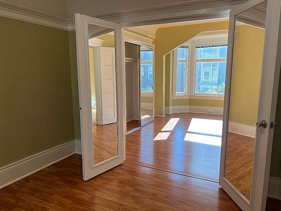 5th image of 728 Taylor St APT 4