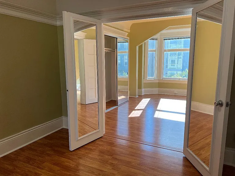 728 Taylor St #4 — Photo 5