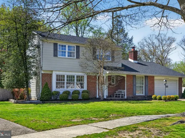 141 Parkview Rd, Stratford, NJ 08084
