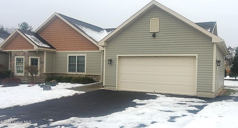 2nd image of 3 Brookview Terrace