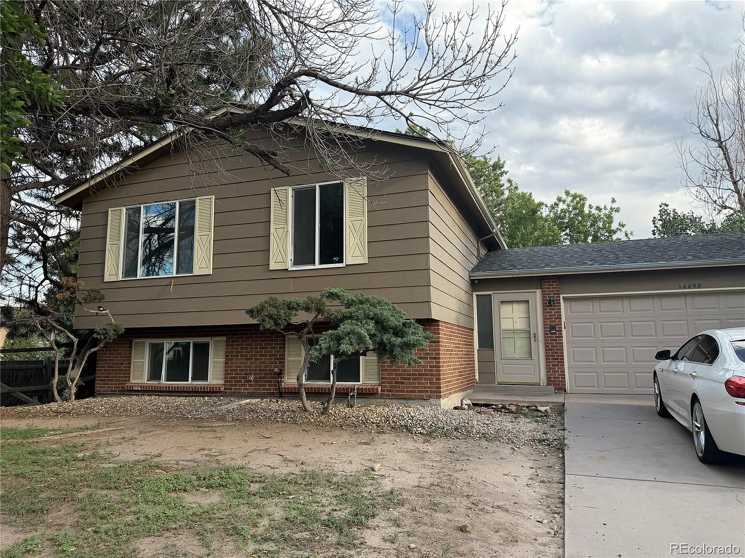 4 bed, 2.0 bath, 1740 sqft, $2,850 — Photo 1