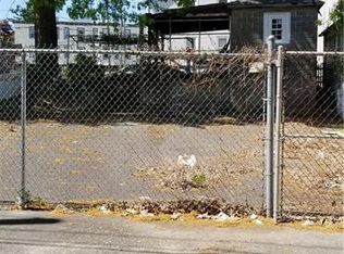 14 Fernando St, Providence, RI 02908