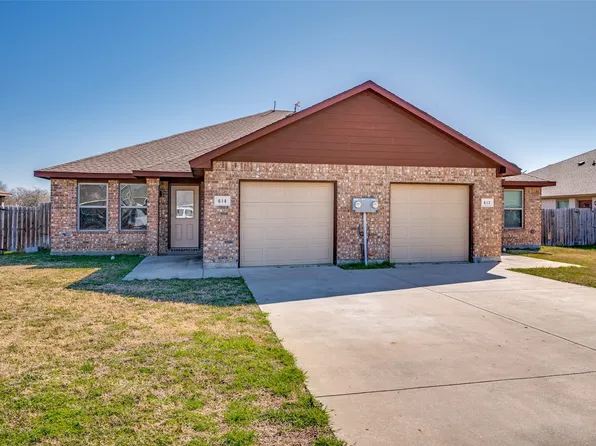 614 N 6th St, Gunter, TX 75058