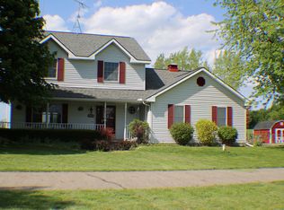 1697 Noble Rd, Williamston, MI 48895
