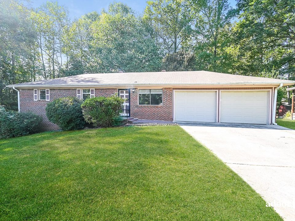 1st image of 1581 Patricia Ln
