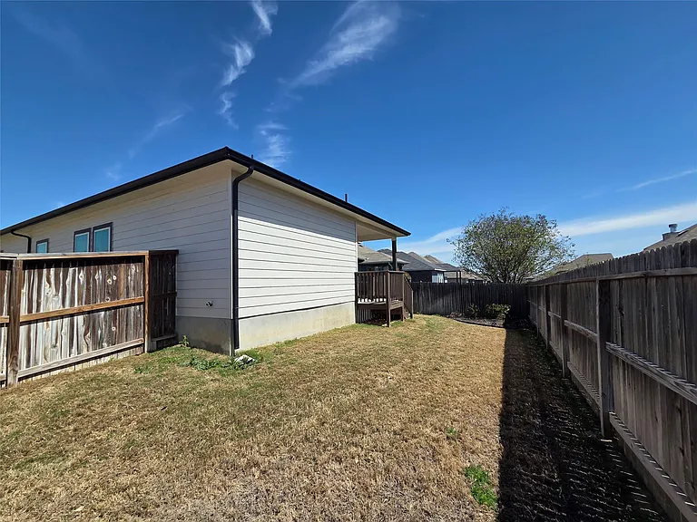 8902 Grand Western — Photo 28