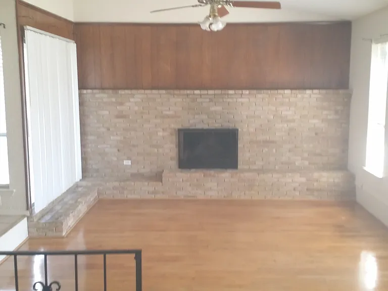 2115 Blossom Ln — Photo 26