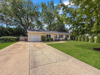 328 Thunderbird Trl, Carol Stream, IL, 60188