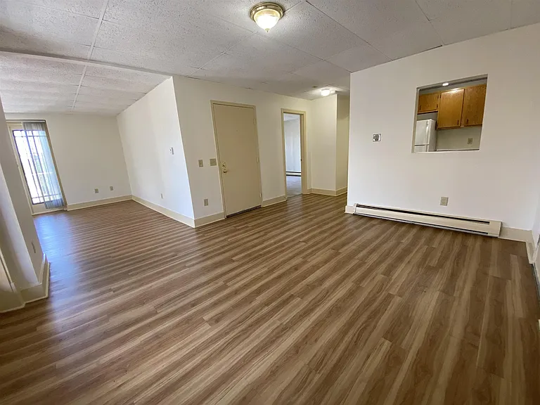 610 Union St #202 — Photo 17