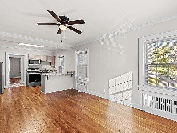 5th image of 8 Felmer Ct #1