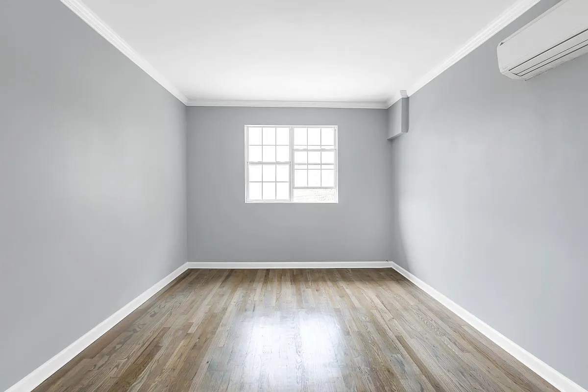2 bed, 750 sqft, $1,800 — Photo 3