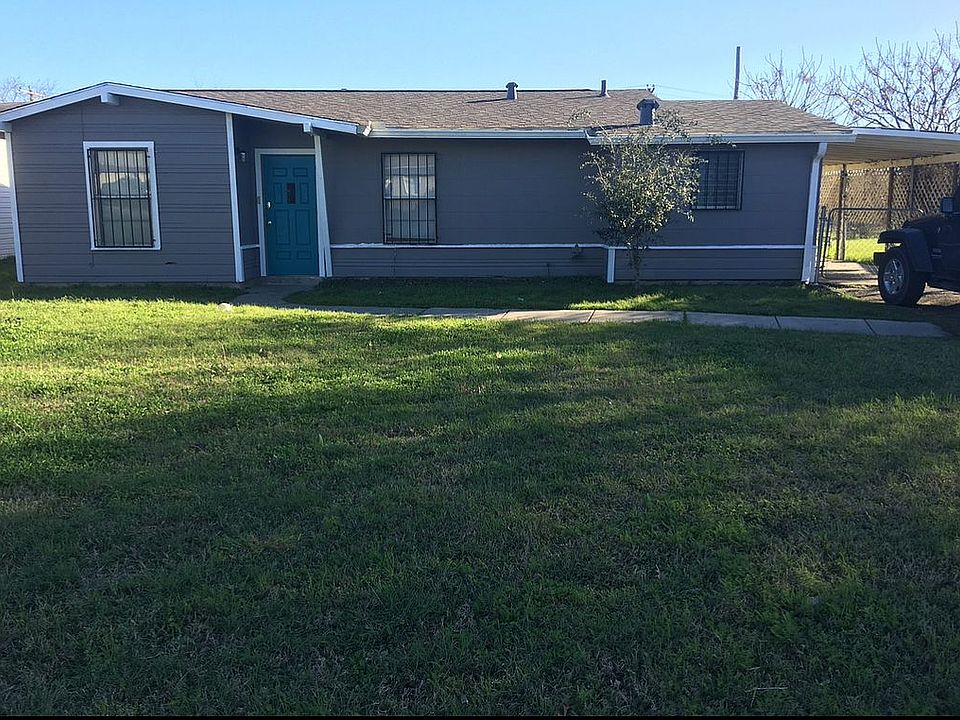 1st image of 450 Rasa Dr