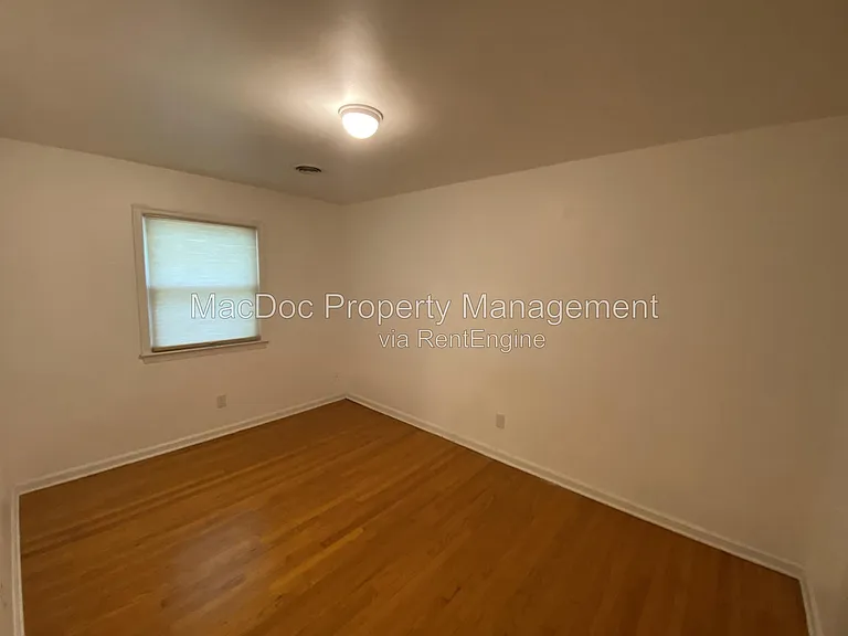 431 Ridgemore St — Photo 23
