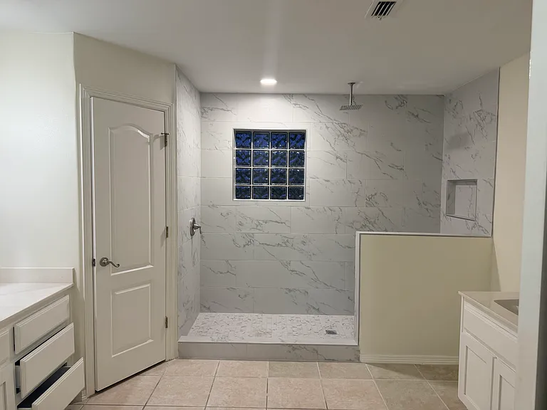 701 E Cheyenne Ave — Photo 6