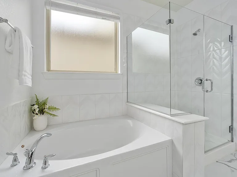 15905 Windroot St — Photo 13