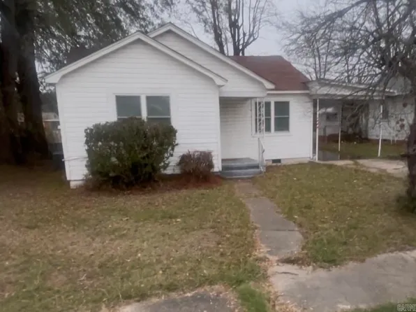 (undisclosed Address), Pine Bluff, AR 71601