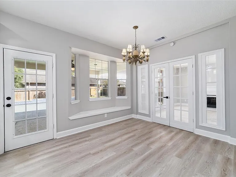 457 Corridor Way — Photo 15
