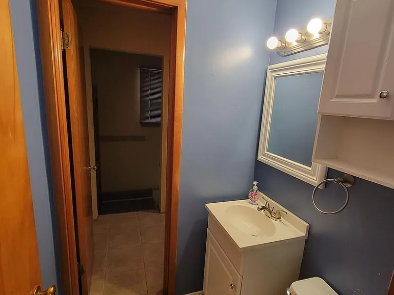 737 Lindberg Dr — Photo 15