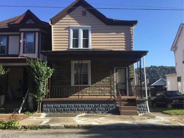 312 N 7th St, Martins Ferry, OH 43935
