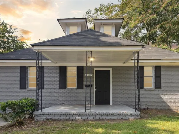 2107 Bolling St, Savannah, GA 31404