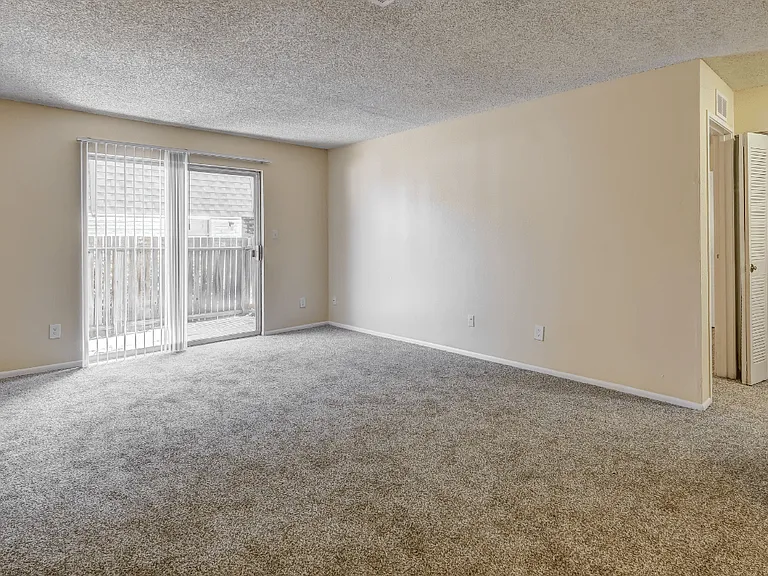 Aspen Park Apartments — Photo 35