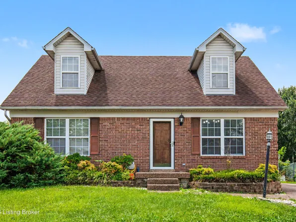 3112 Pine Trace Ct, Louisville, KY 40272