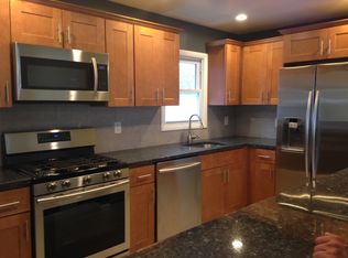 16333 89th St, Howard Beach, NY 11414